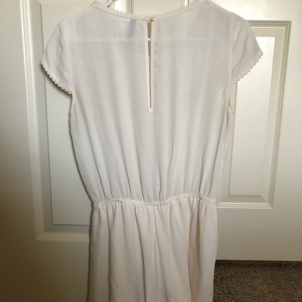 Cream romper - Picture 2 of 4